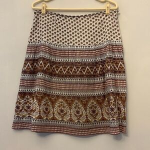 Blue Plate brown and white patterned skirt. Fully lined Size 10
